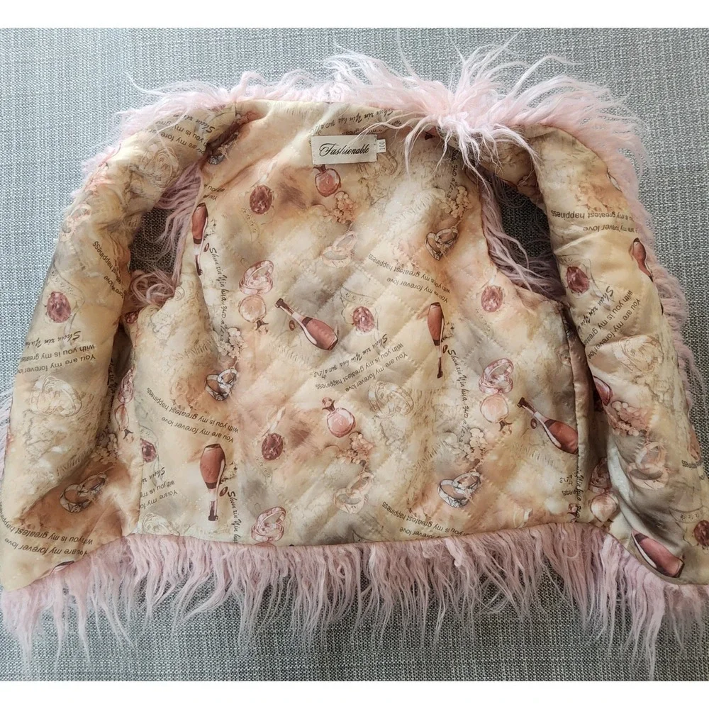 Fashionable Boutique Girls Size 100  4T Pink Faux Fur Vest Shaggy Glam